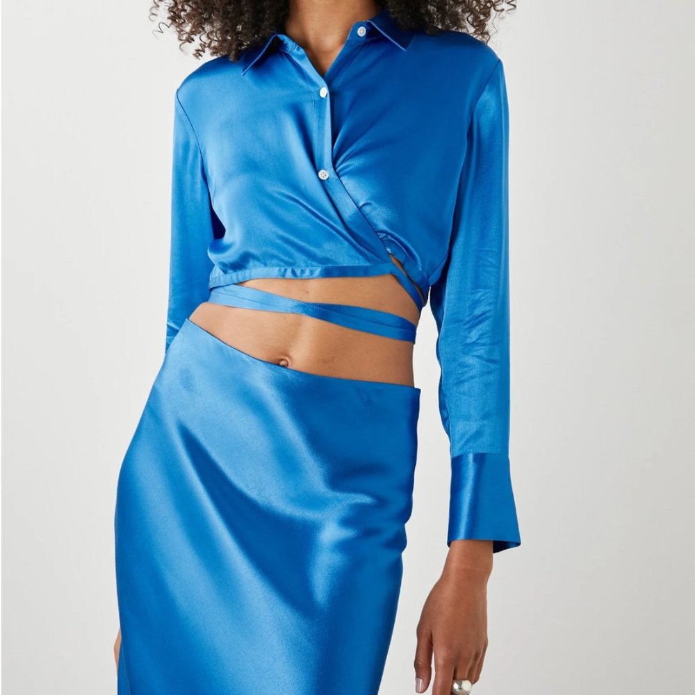 NWT Rails Tiana Top in Cobal. Size Medium